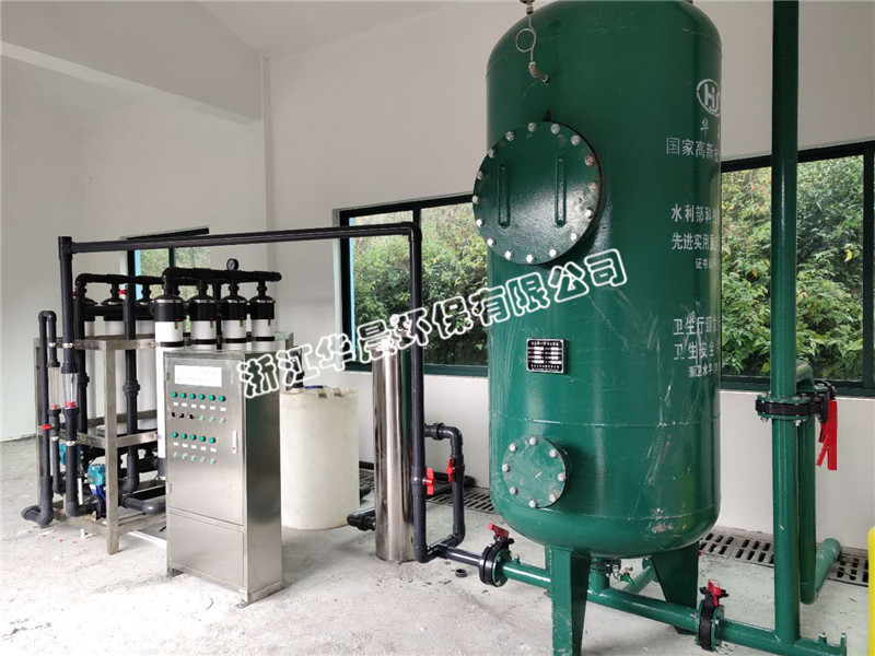 全自動超濾凈水設(shè)備(圖1) 全自動超濾凈水設(shè)備(圖1)